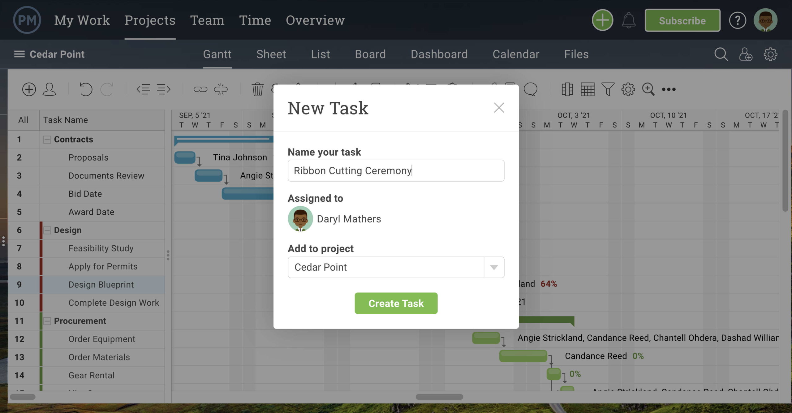 screenshot of a Gantt charts in ProjectManager.com to manage your master production schedule