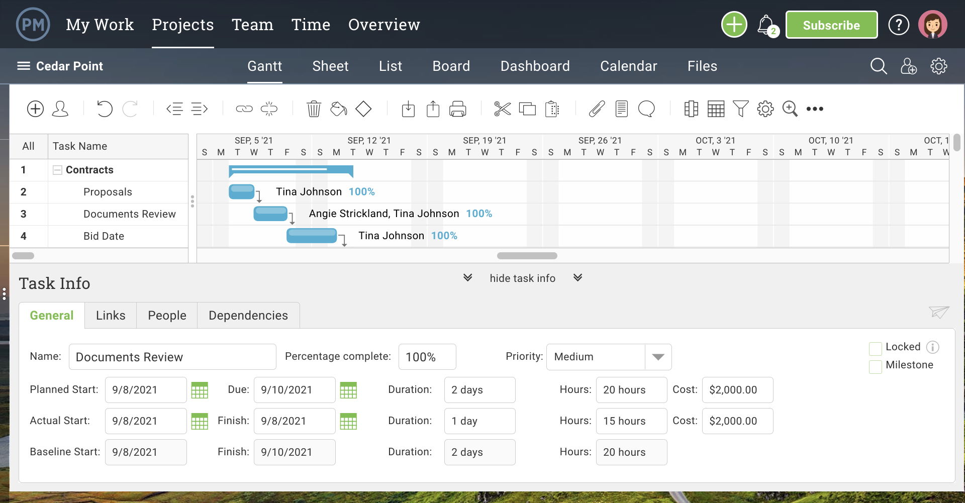 a screenshot of a gantt chart in ProjectManager.com with diamonds on the chart that represent milestones